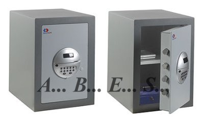Safe Trend I, model Tl-44E, do zabezpieczania got�wki i kosztowno�ci