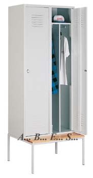 Podstawa do szaf P421 - listwy plastikowe